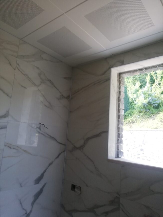 Fayans ve Seramik Döşemesi ve İşçiliği: Fiyatlar ve Uygulama