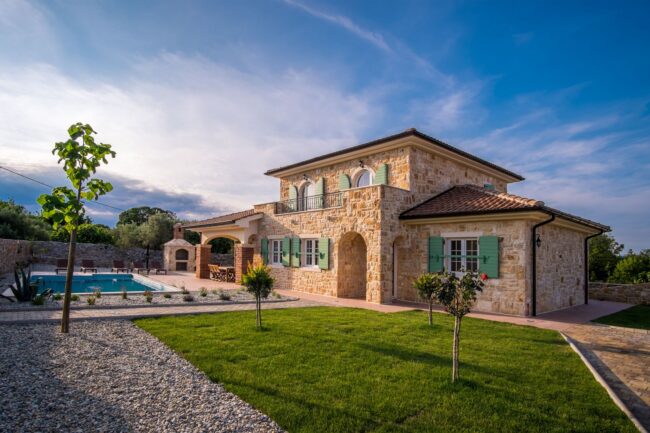 Rustik taş evler Rustik taş evler