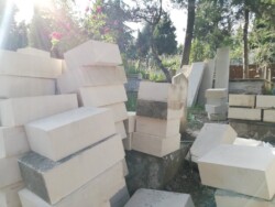 Ekmeğimizi Taştan Çıkarıyoruz Ekmeğimizi Taştan Çıkarıyoruz